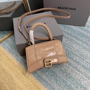 Balenciaga Handbags 552